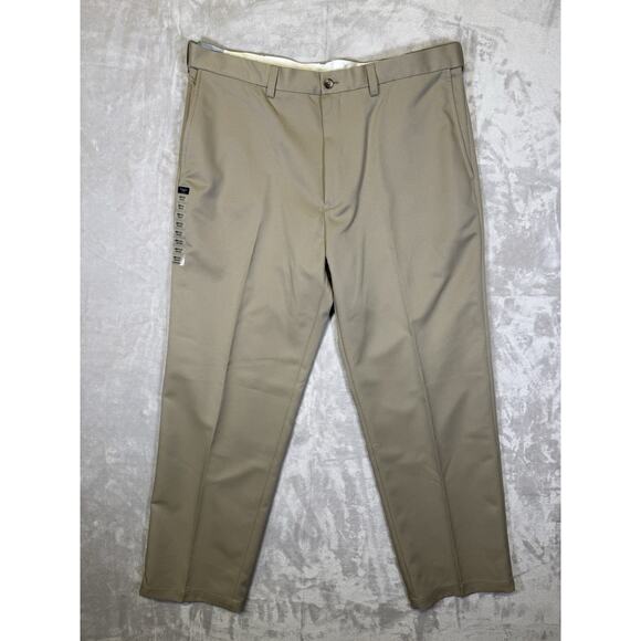Haggar Classic Fit Cool 18 Pro Khaki Golf Dress Pants Comfort Waist 38x31 NWT - Picture 2 of 10